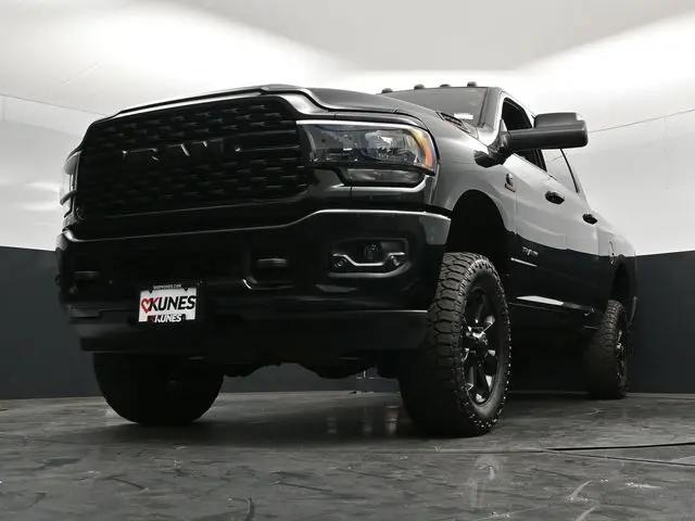 2022 Ram 2500 Big Horn Crew Cab 4x4 6'4" Box