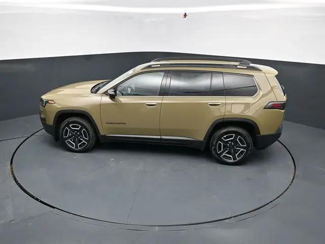 2026 Jeep Cherokee Laredo 4x4