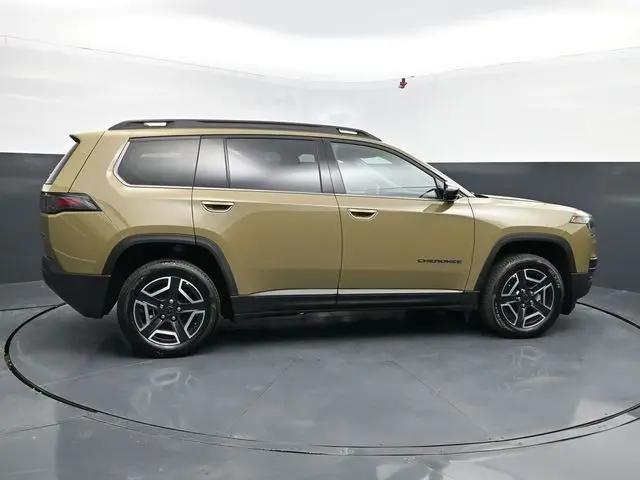 2026 Jeep Cherokee Laredo 4x4