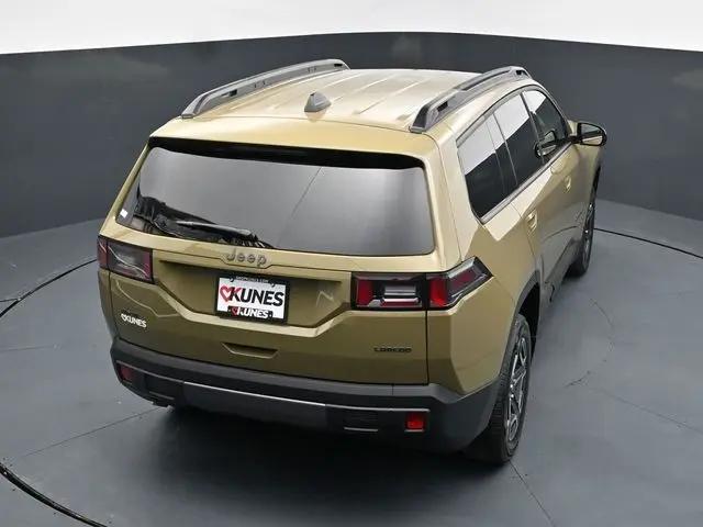 2026 Jeep Cherokee Laredo 4x4