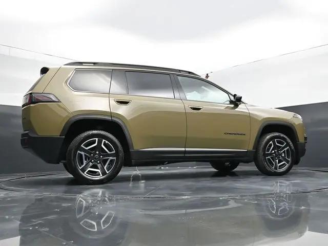 2026 Jeep Cherokee Laredo 4x4