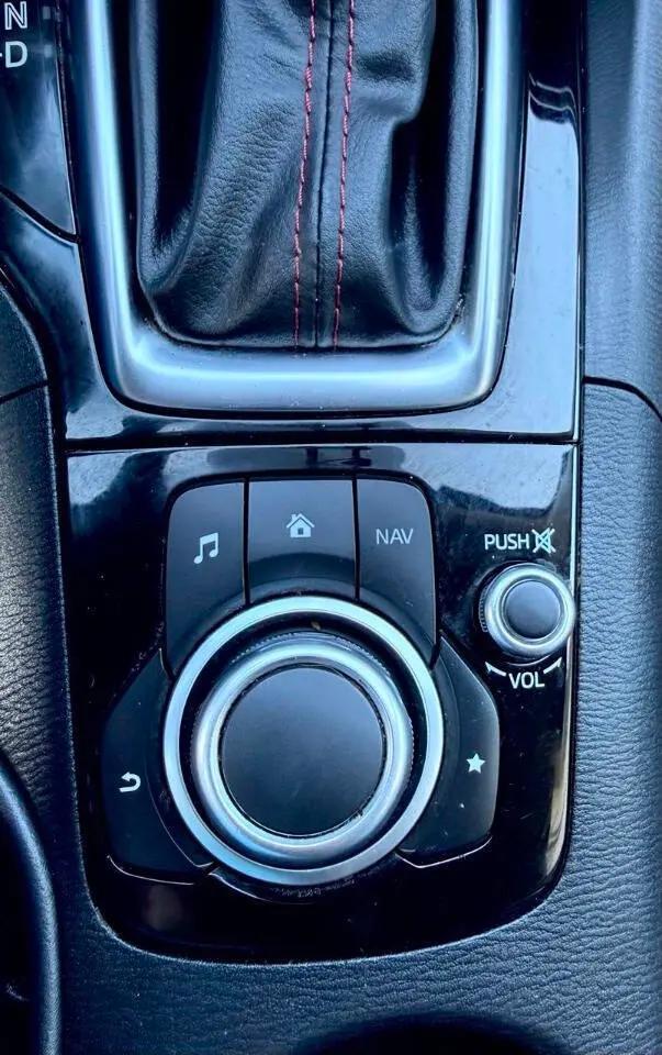 2016 Mazda Mazda3 s Touring