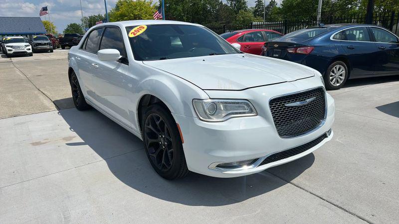 2019 Chrysler 300 300S