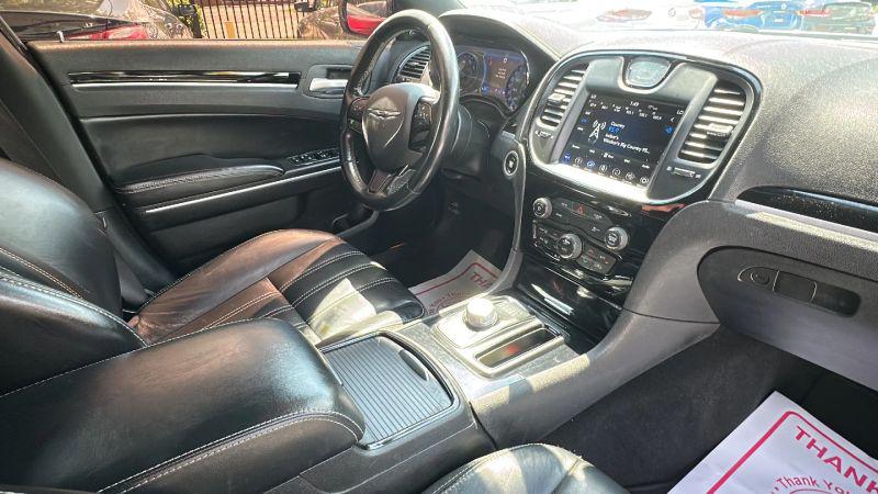 2019 Chrysler 300 300S