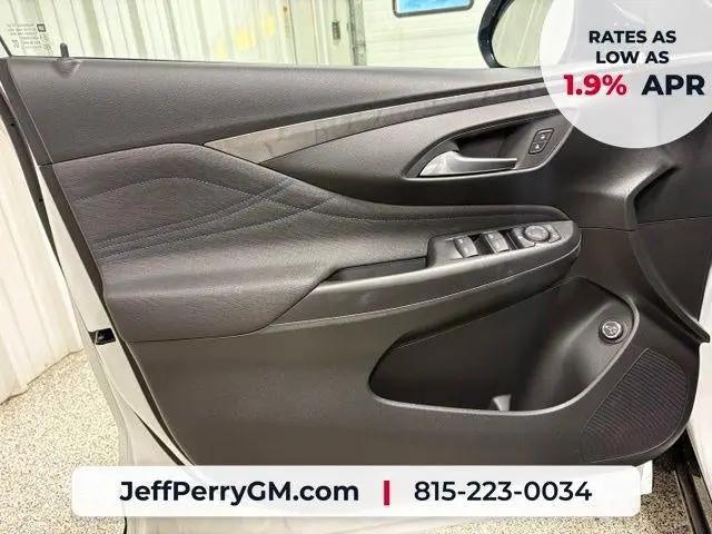 2026 Buick NV Sport Touring FWD