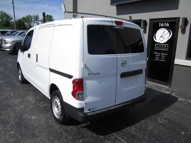 2019 Nissan NV200 S