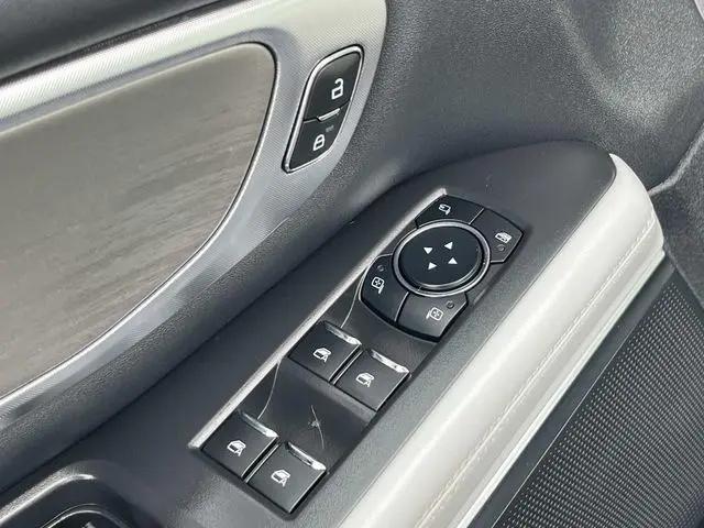 2025 Ford Expedition Platinum MAX