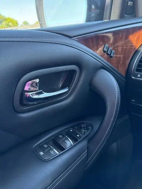 2016 INFINITI QX80 Limited