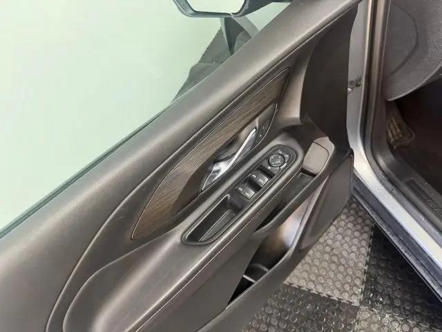 2023 GMC Terrain AWD SLE