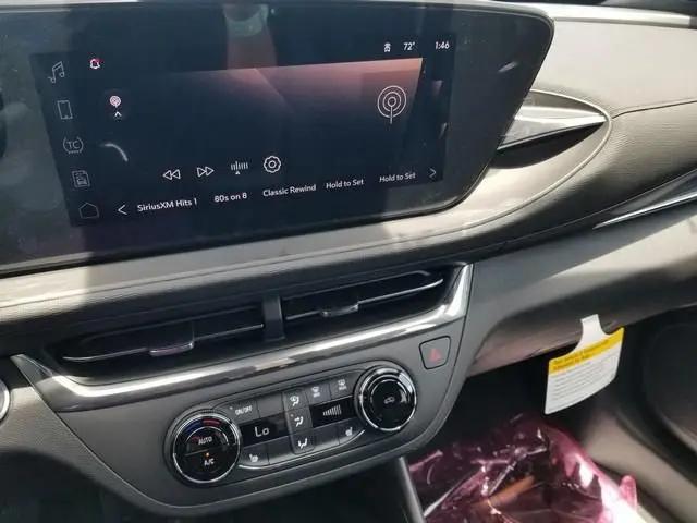 2026 Buick NV Preferred FWD