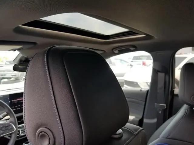 2026 Buick NV Sport Touring FWD