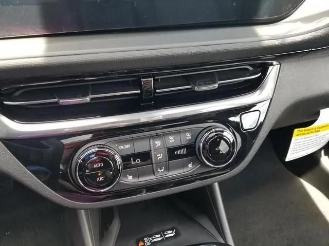 2026 Buick NV Sport Touring FWD