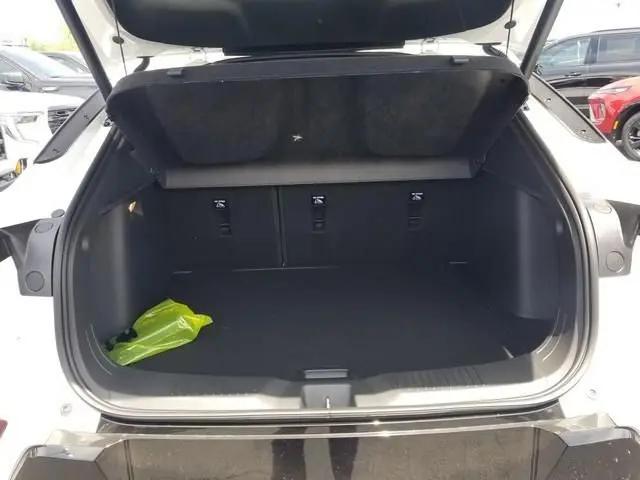 2026 Buick NV Sport Touring FWD
