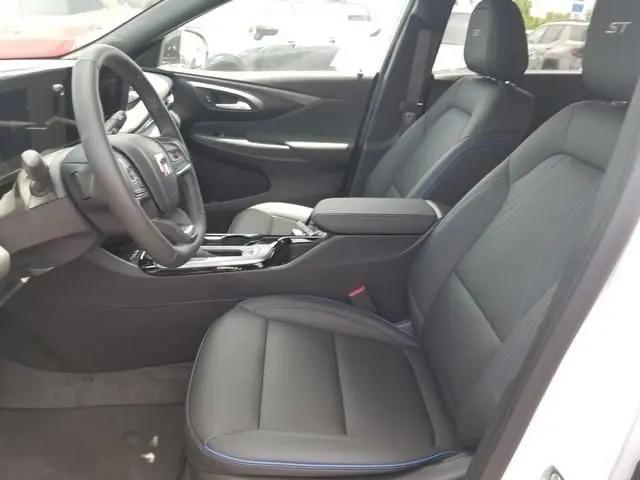 2026 Buick NV Sport Touring FWD