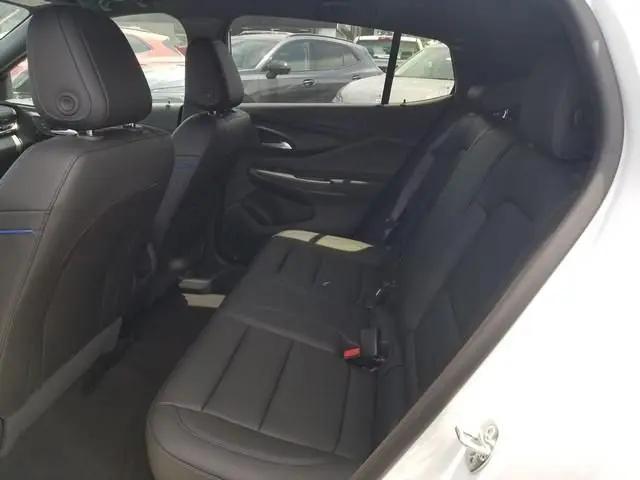 2026 Buick NV Sport Touring FWD