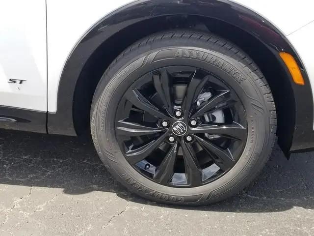 2026 Buick NV Sport Touring FWD