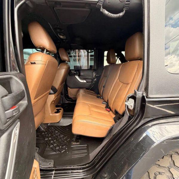 2015 Jeep Wrangler Unlimited Sahara