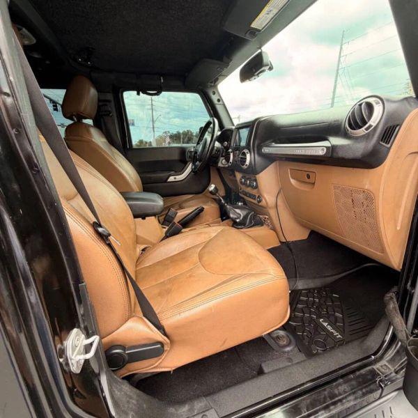 2015 Jeep Wrangler Unlimited Sahara