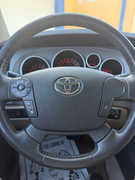 2010 Toyota Sequoia SR5 4.6L V8