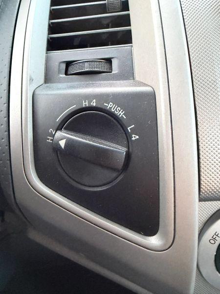 2005 Toyota Tacoma Base V6