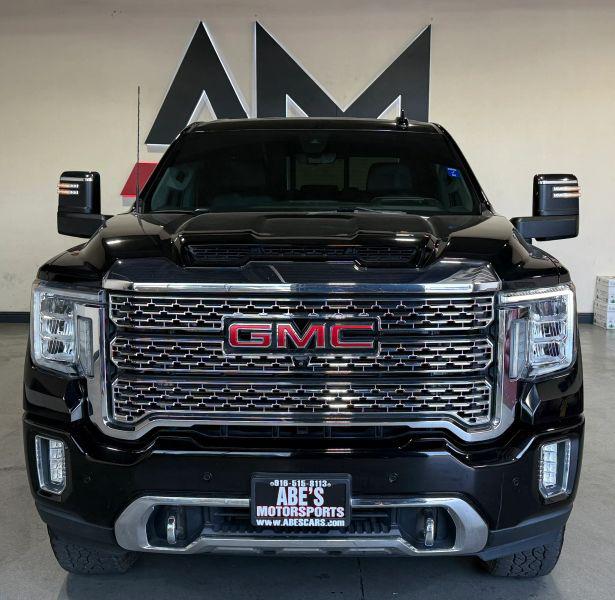 2020 GMC Sierra 2500HD 4WD Crew Cab Standard Bed Denali