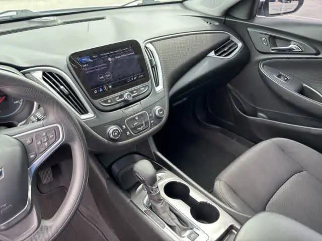 2023 Chevrolet Malibu FWD 1FL