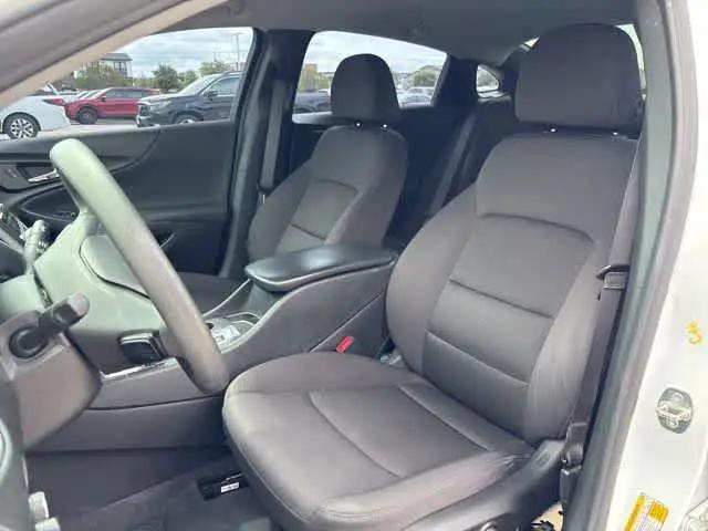 2023 Chevrolet Malibu FWD 1FL