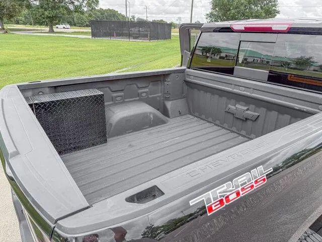 2024 Chevrolet Silverado 1500 4WD Crew Cab Short Bed LT Trail Boss