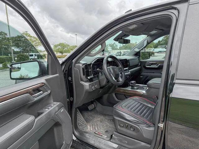 2024 Chevrolet Silverado 1500 4WD Crew Cab Short Bed LT Trail Boss