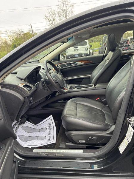 2013 Lincoln MKZ Base