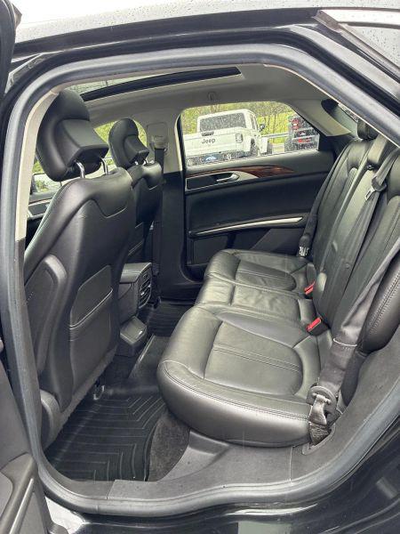 2013 Lincoln MKZ Base