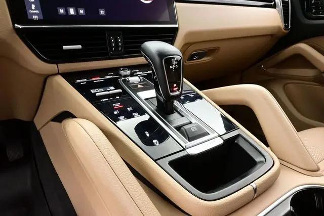 2021 Porsche Cayenne Cayenne