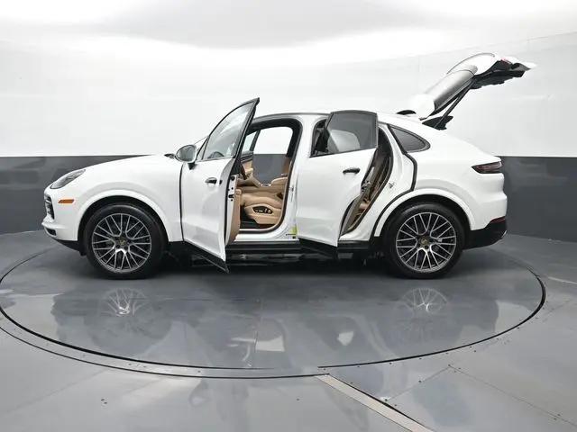 2021 Porsche Cayenne Cayenne
