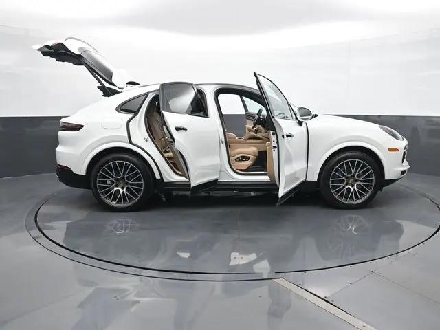 2021 Porsche Cayenne Cayenne