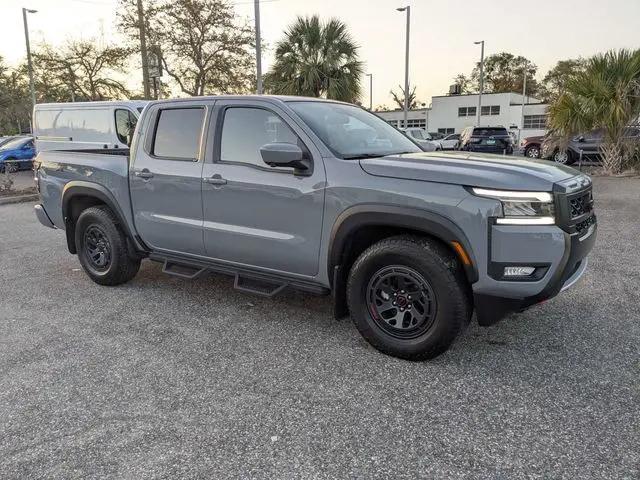 2025 Nissan Frontier Crew Cab PRO-X 4x2