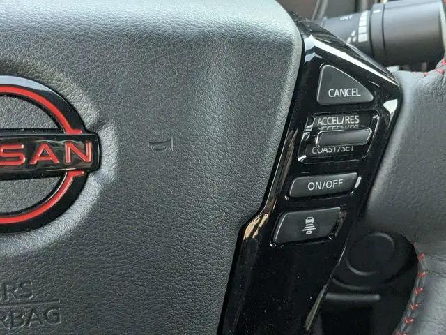 2025 Nissan Frontier Crew Cab PRO-X 4x2