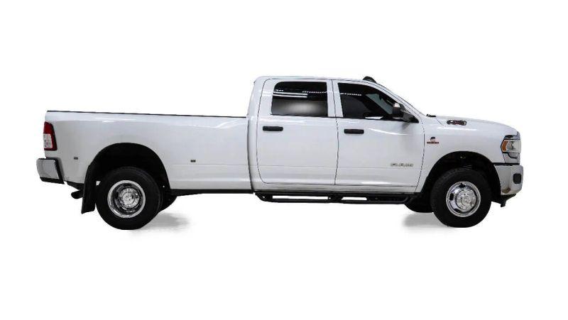 2021 Ram 3500 Tradesman Crew Cab 4x4 8 Box