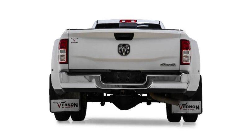 2021 Ram 3500 Tradesman Crew Cab 4x4 8 Box