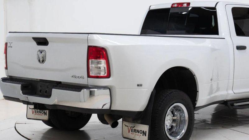 2021 Ram 3500 Tradesman Crew Cab 4x4 8 Box