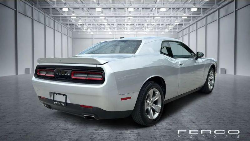 2020 Dodge Challenger SXT