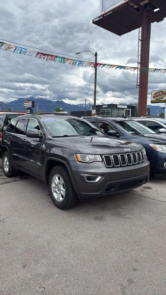 2017 Jeep Grand Cherokee Laredo 4x4