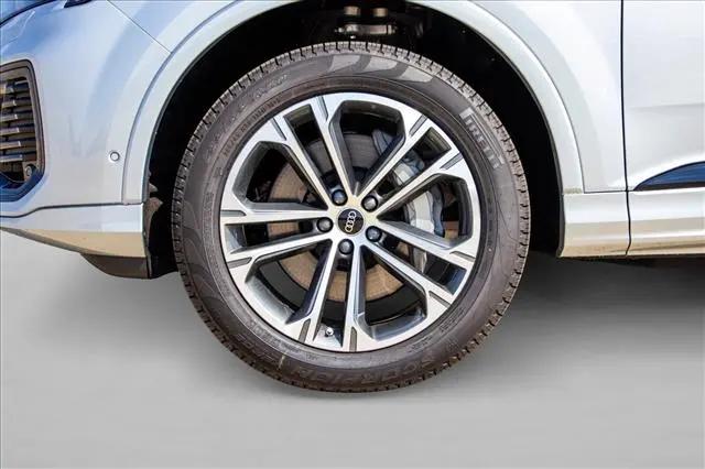 2026 Audi Q7 Premium Plus 45 TFSI quattro tiptronic