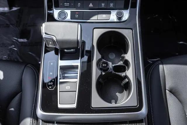 2026 Audi Q7 Premium Plus 45 TFSI quattro tiptronic