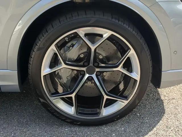 2026 Audi RS Q8 performance quattro tiptronic