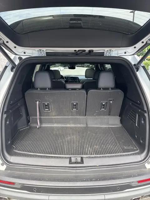 2025 Chevrolet Traverse AWD Z71