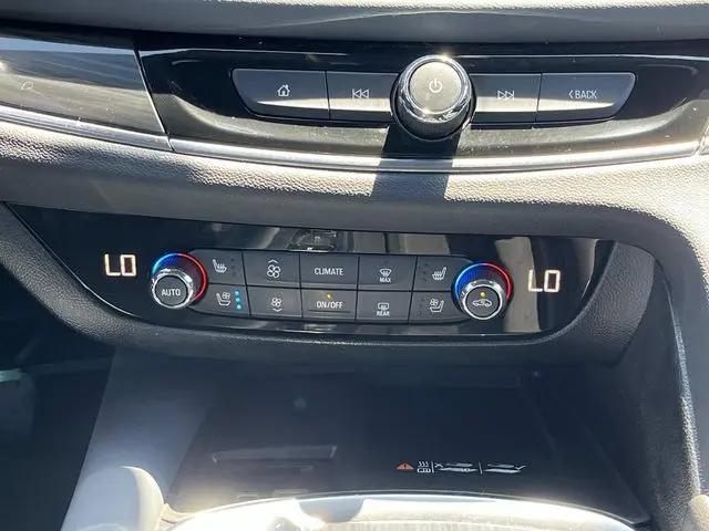 2024 Buick Enclave Premium FWD