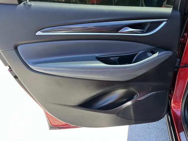 2024 Buick Enclave Premium FWD