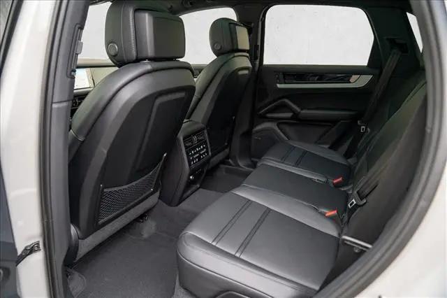 2026 Porsche Cayenne Cayenne