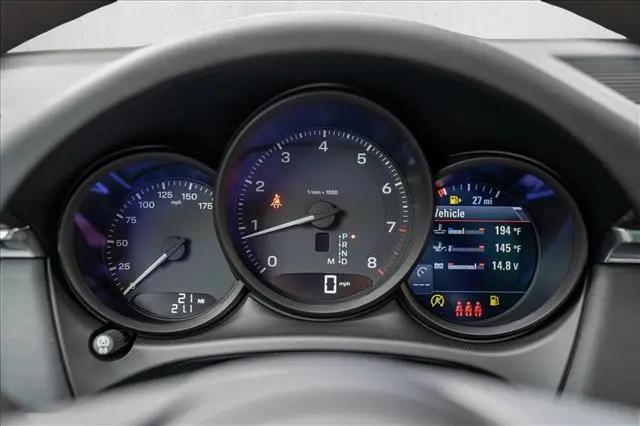 2026 Porsche Macan T