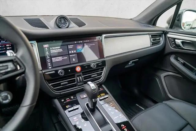 2026 Porsche Macan T